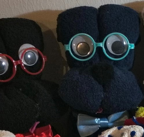 Googly-Eyed Towel Buddy Set – Handmade Decorative Bathroom Towel Characters